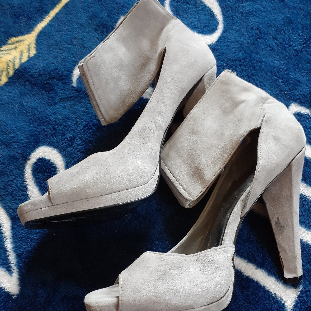 Sexy Gray Suede Heels